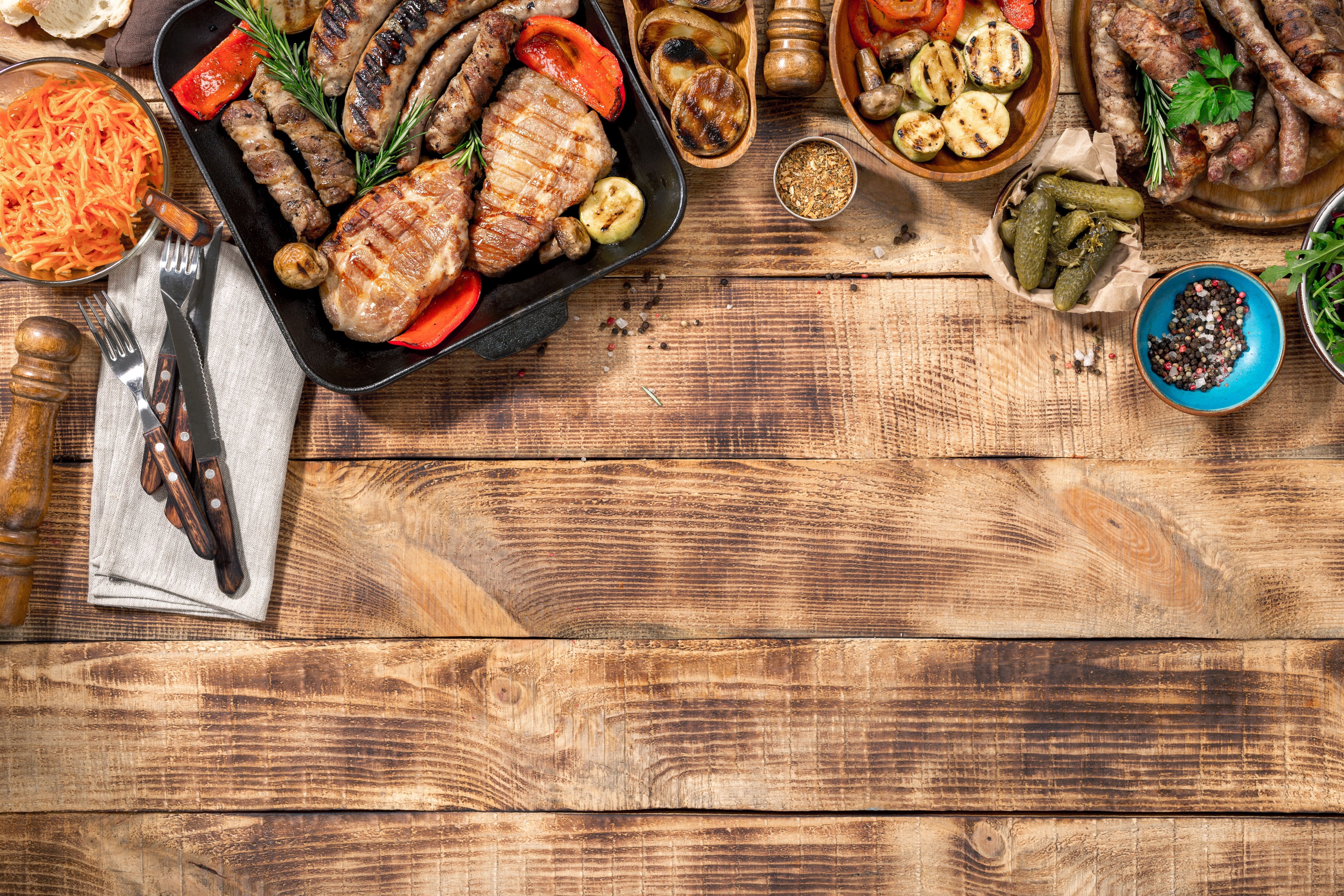 5398x3599 bread #meat #BBQ #vegetables #sauce