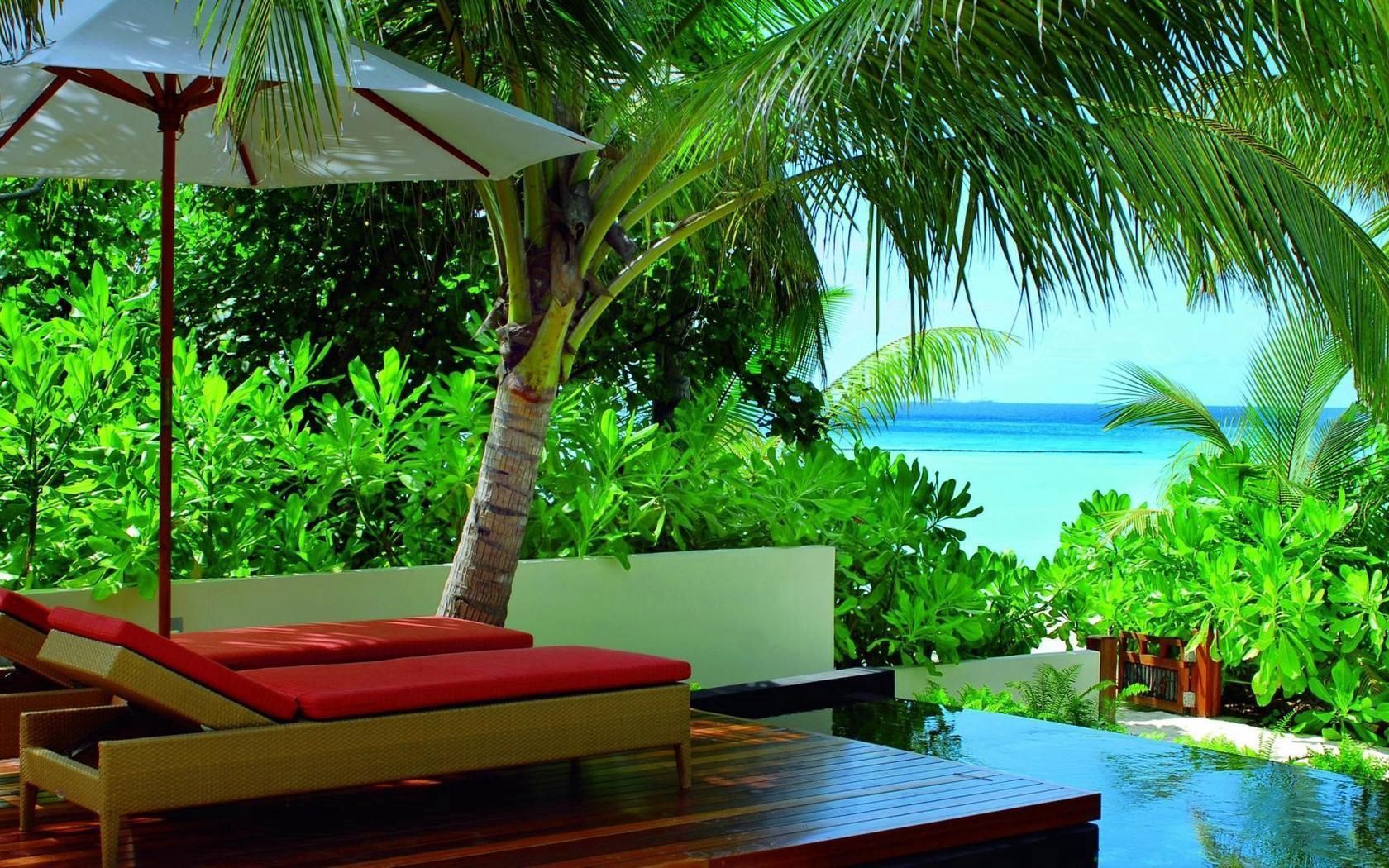 1680x1050 Download Resort wallpaper for mobile