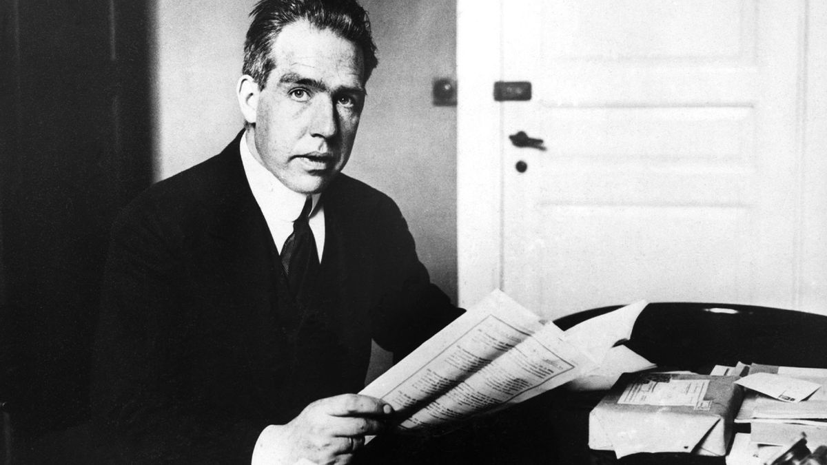 Niels Bohr Wallpapers - Top Free Niels Bohr Backgrounds - WallpaperAccess