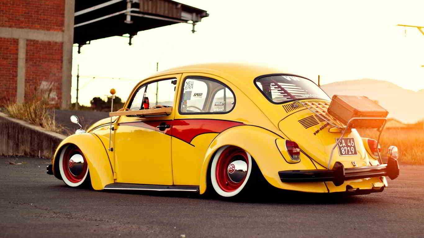 1366x768 Full HD Cool Car Wallpaper That Look Amazing (Free Download)