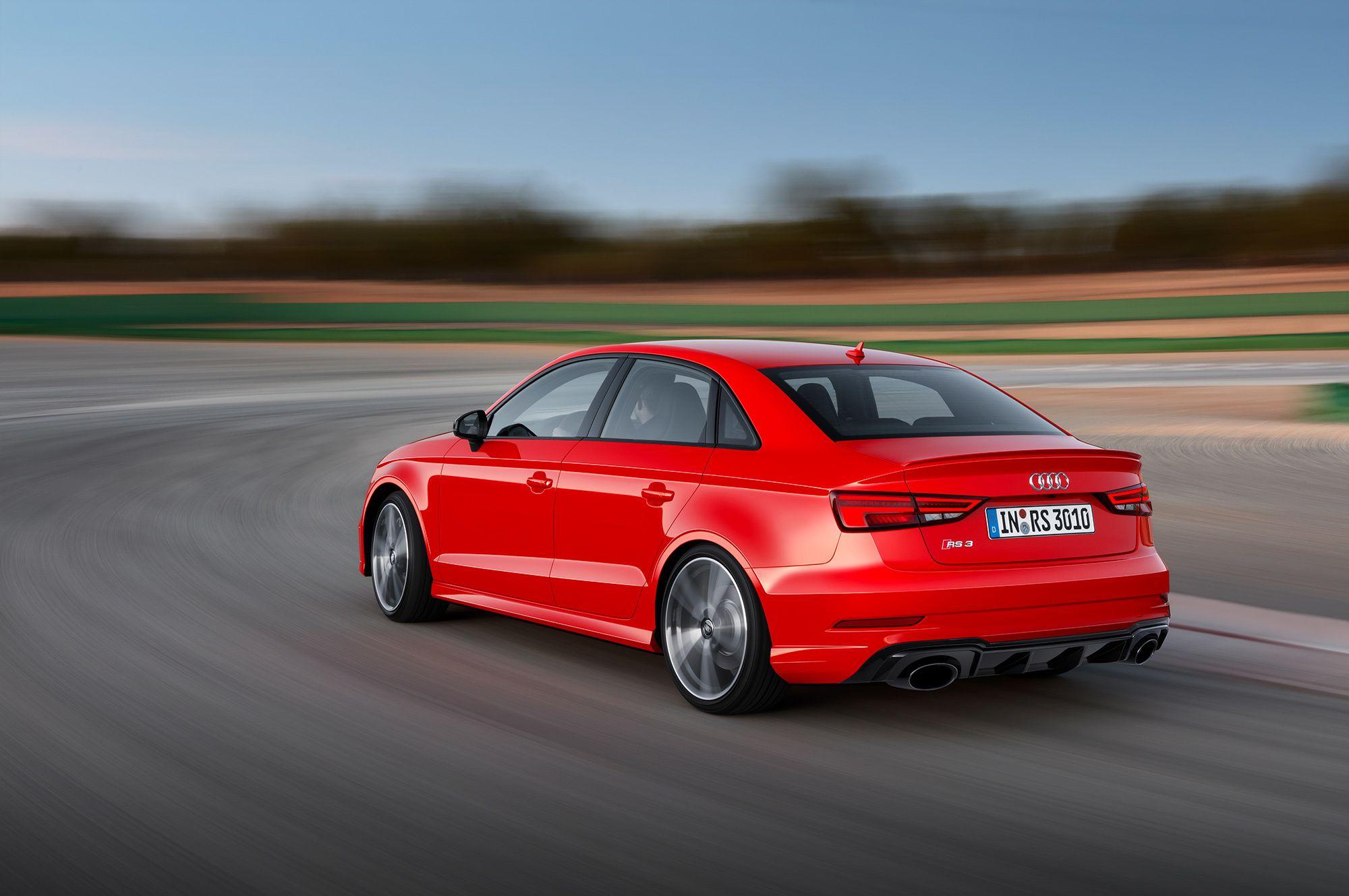 2000x1329 Audi RS 3 High Quality Wallpaper