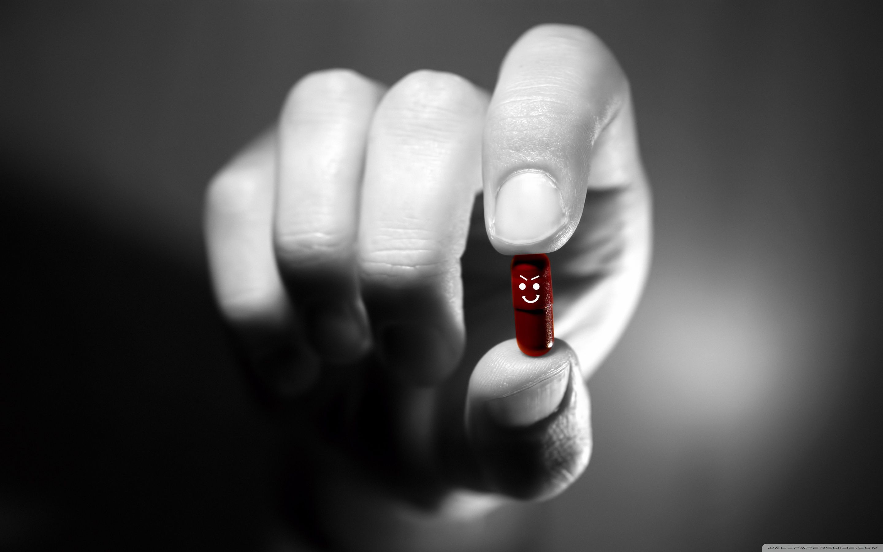 2880x1800 Evil Pill Ultra HD Desktop Background