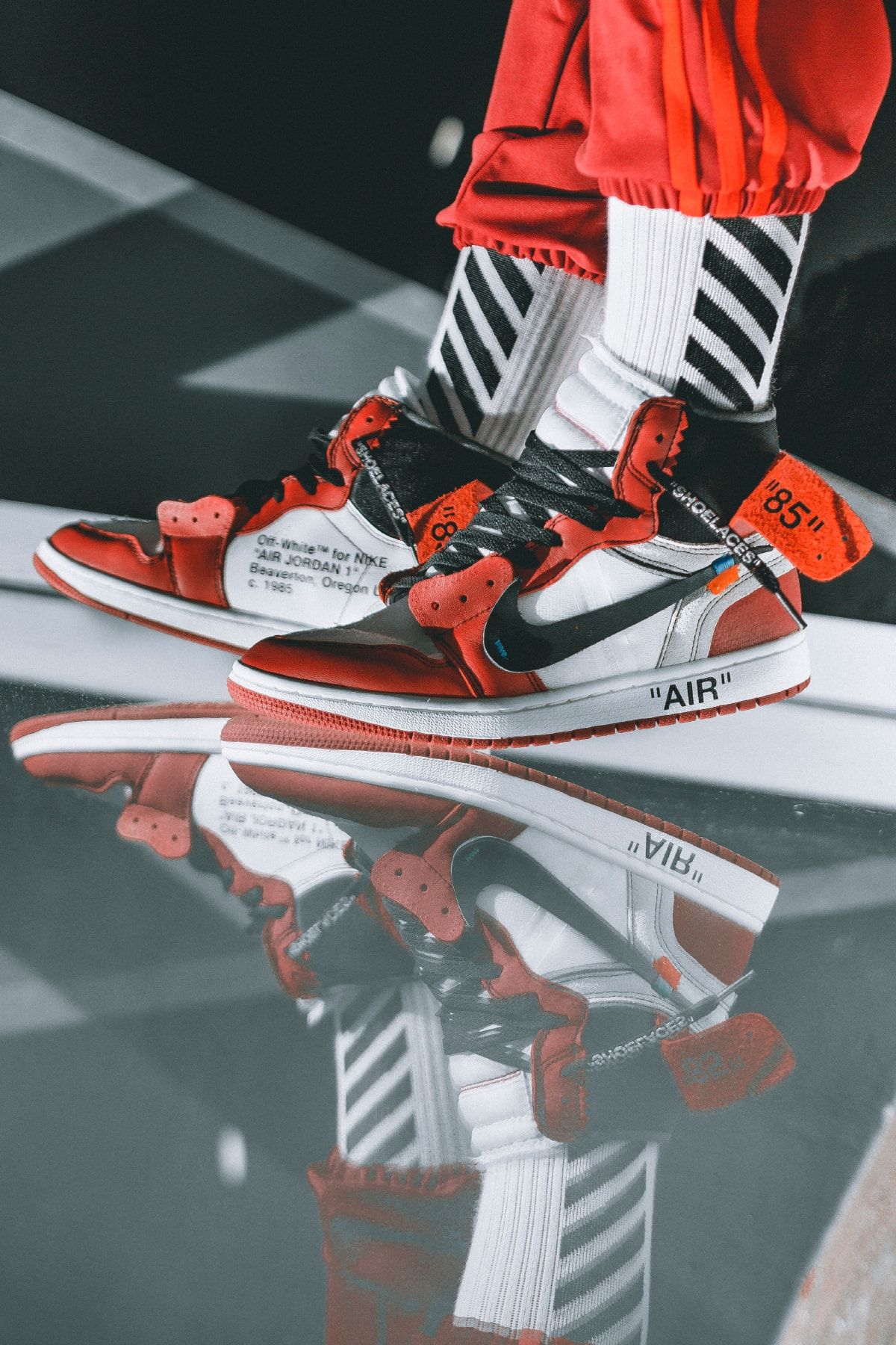 1200x1800 OFF WHITE X Air Jordan 1 On Feet Image