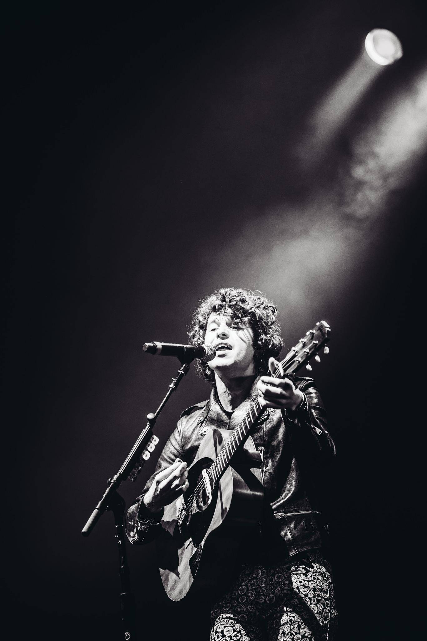 1367x2048 The Kooks. Pukkelpop