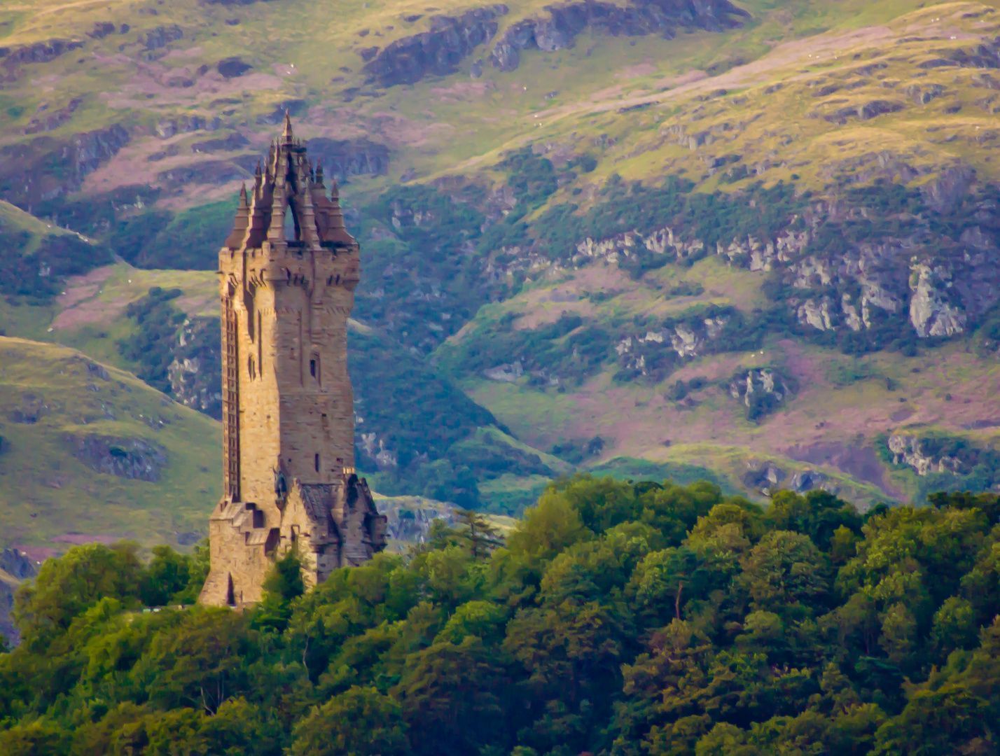 1428x1080 Wallace Monument. photo & image