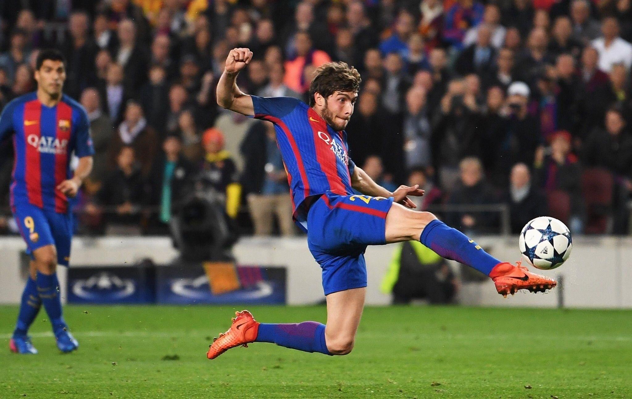 2048x1292 Men's red and blue football jersey, FC Barcelona, soccer clubs, soccer, Sergi Roberto HD wallpaper