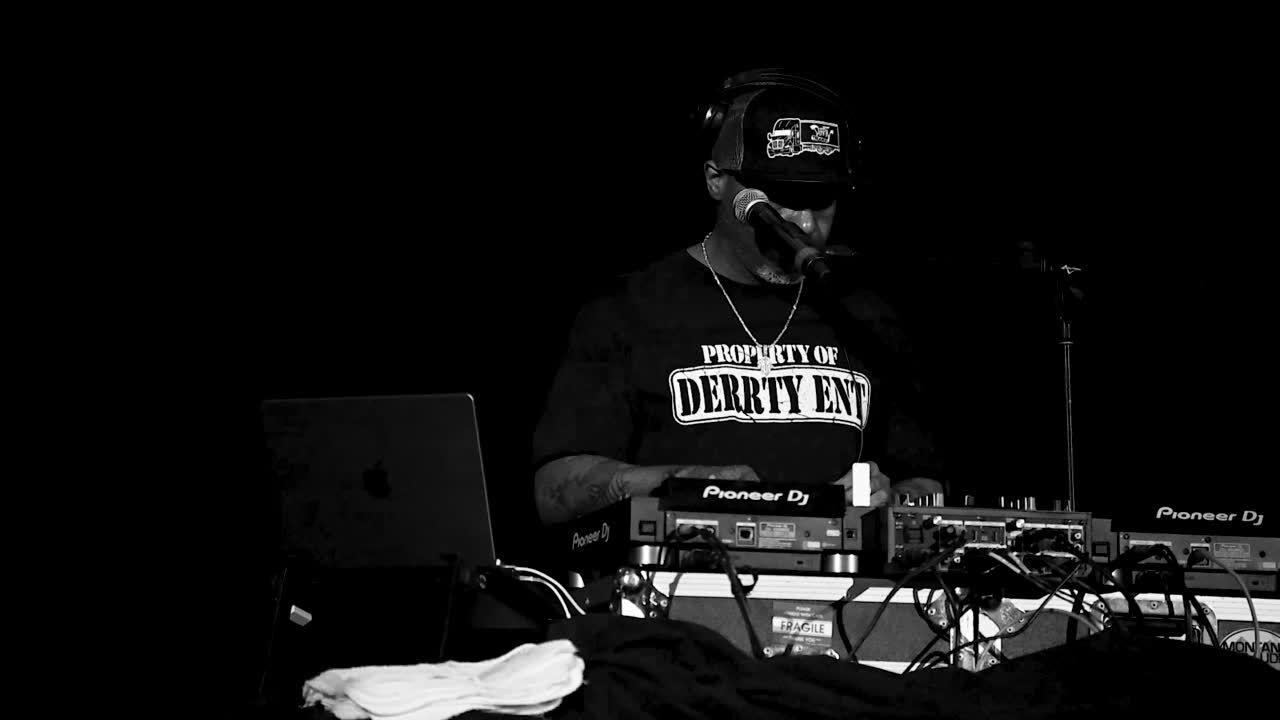 1280x720 DJ Trife opens for Nelly at 2022