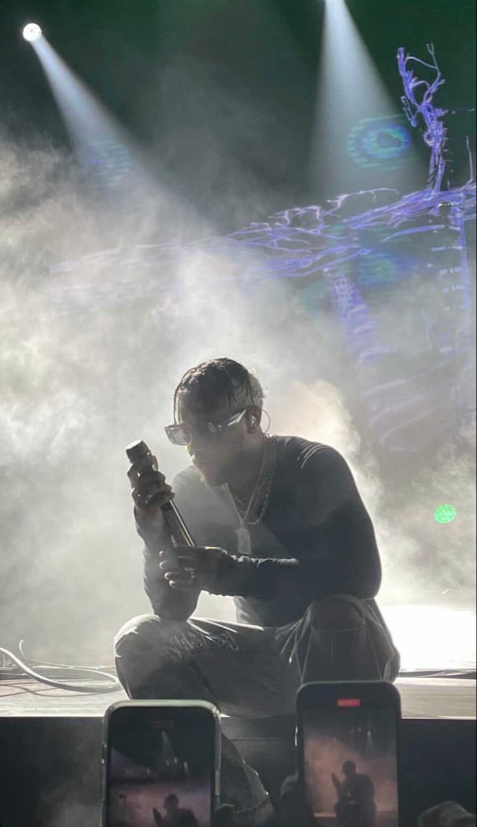 692x1200 Jhay Cortez. Fotos de bad bunny, Fotos