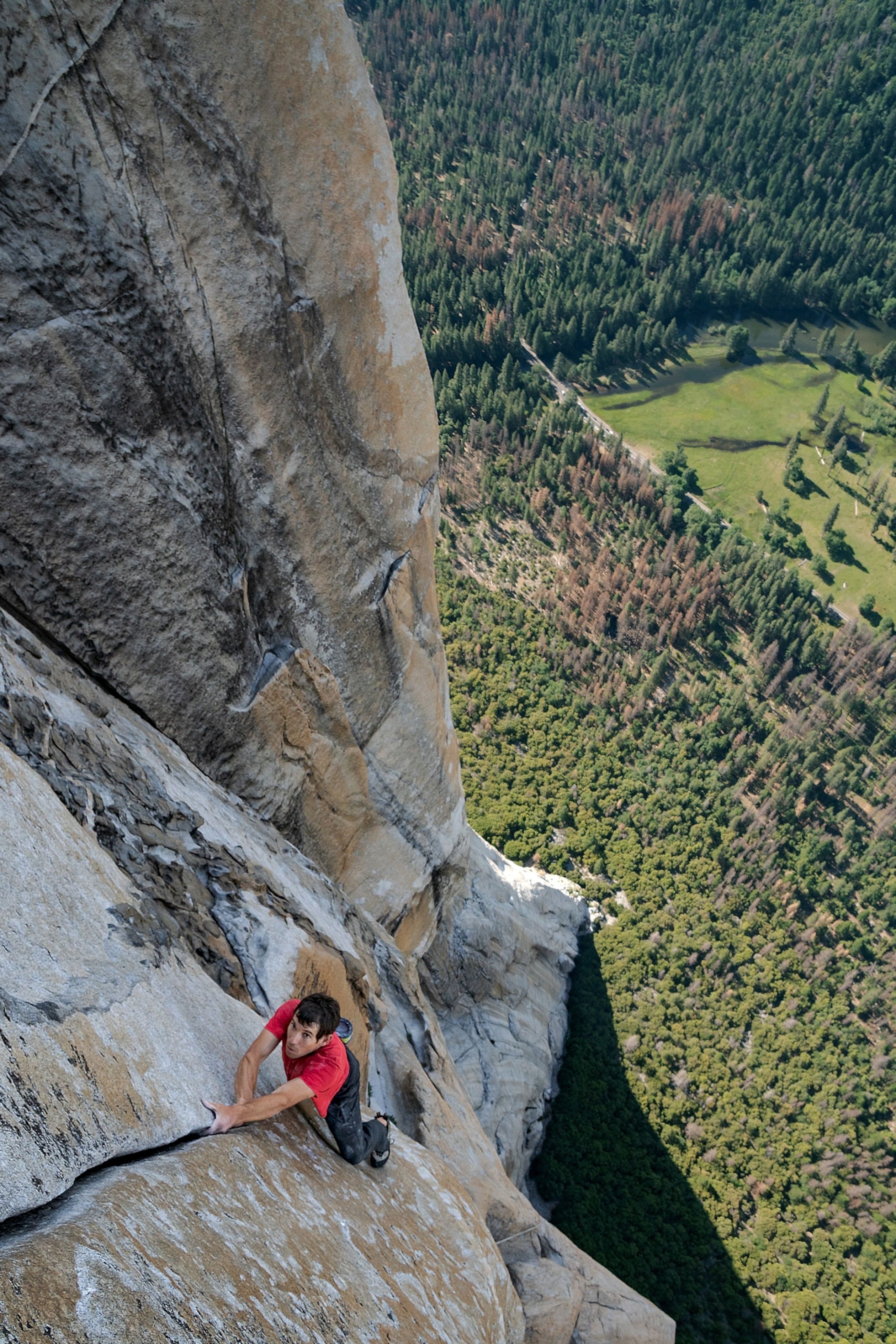 2519x3776 How Alex Honnold free solo climbed