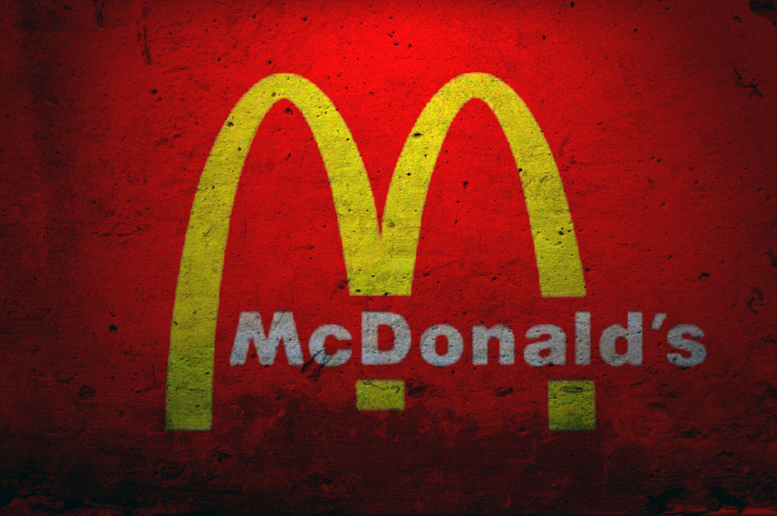 2560x1700 McDonald's Wallpaper