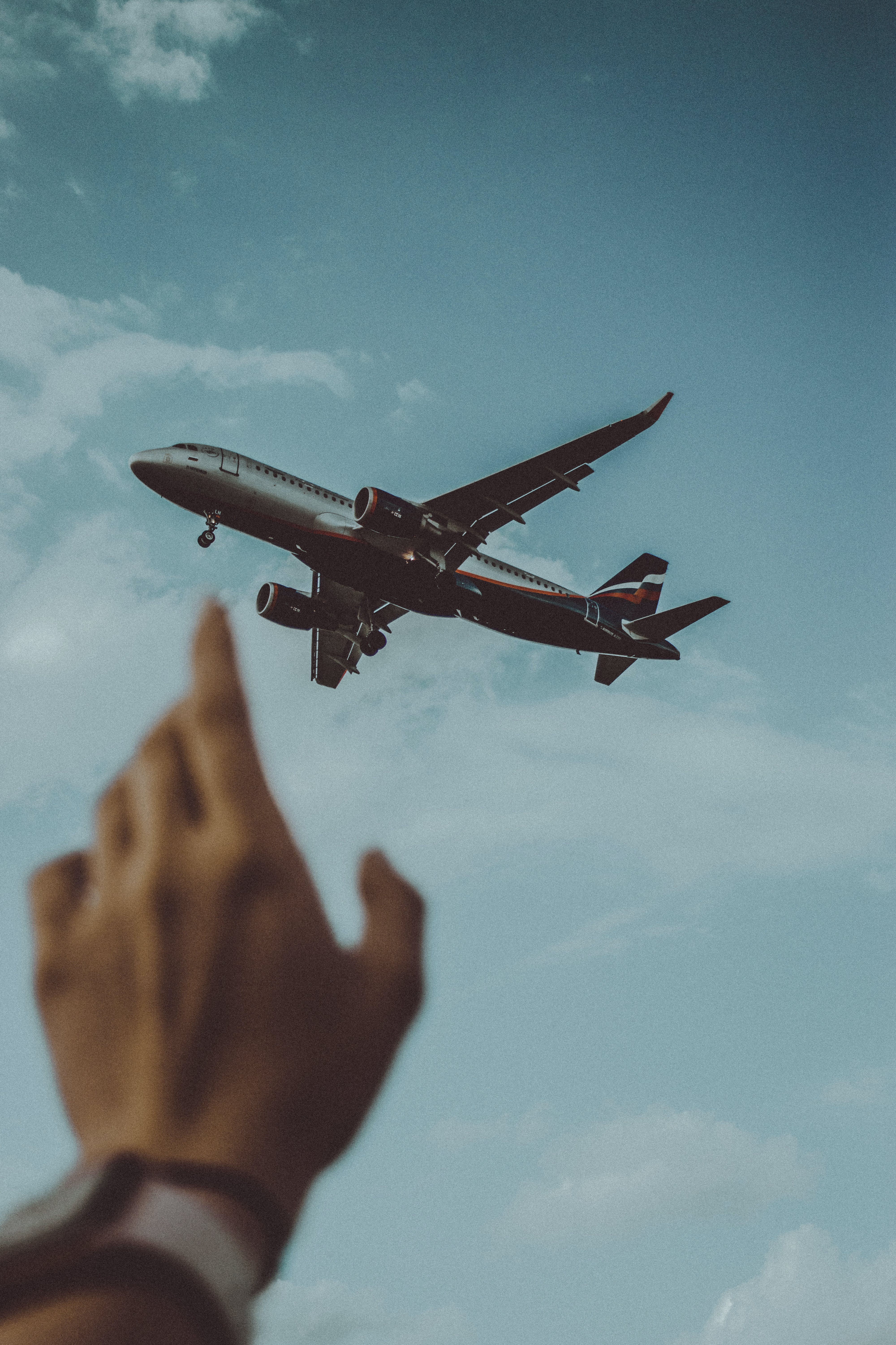 4000x6000 Commercial Airplane Photo, Download