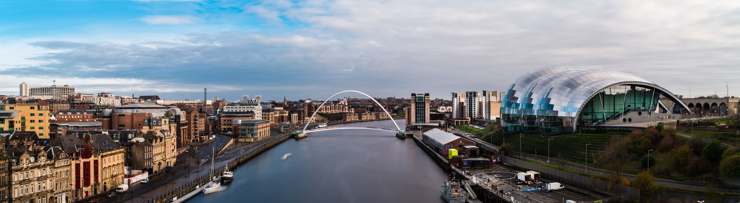 2540x699 Newcastle Upon Tyne Day and Night
