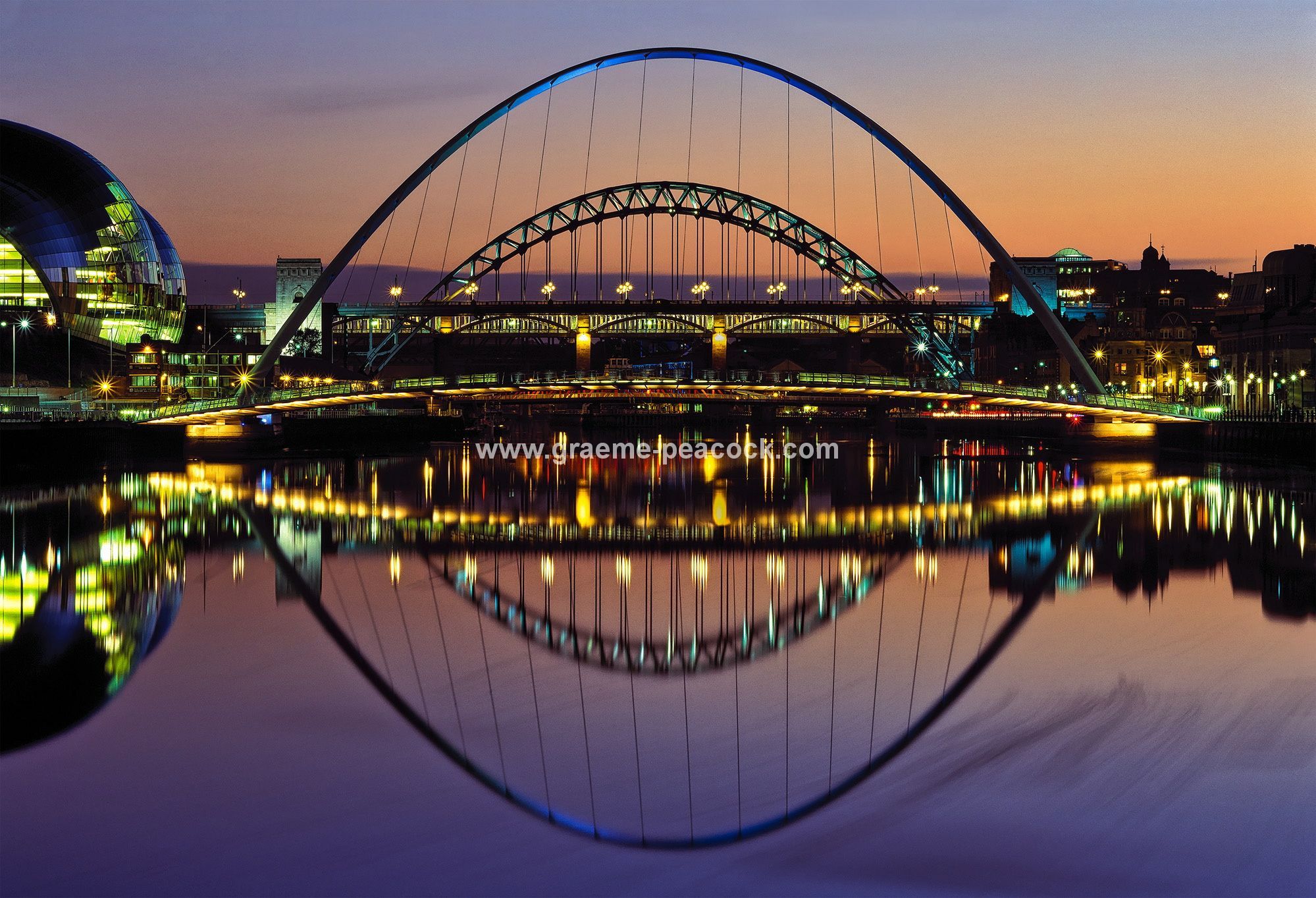 1999x1363 Newcastle and Gateshead quaysides at