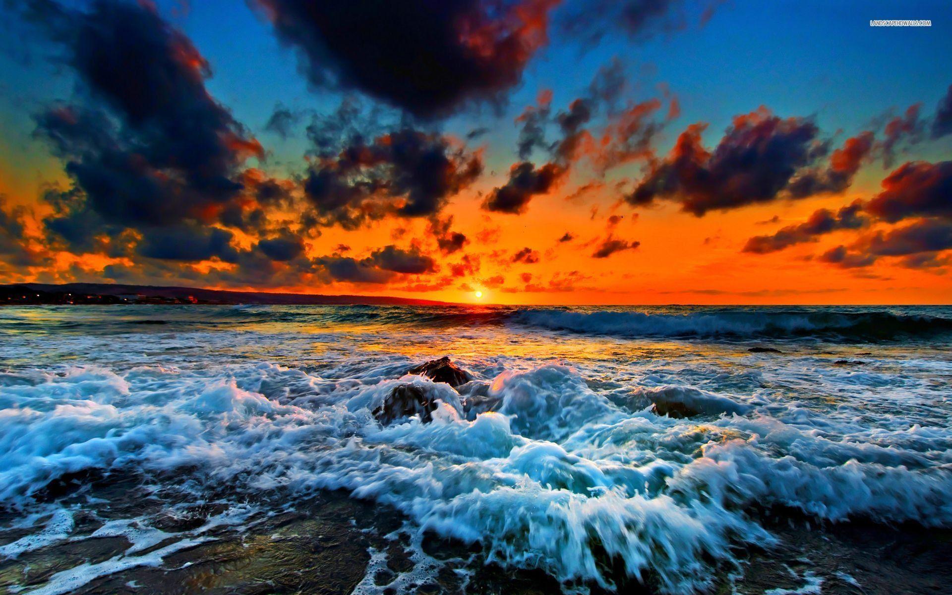 1920x1200 Wave Desktop Wallpaper