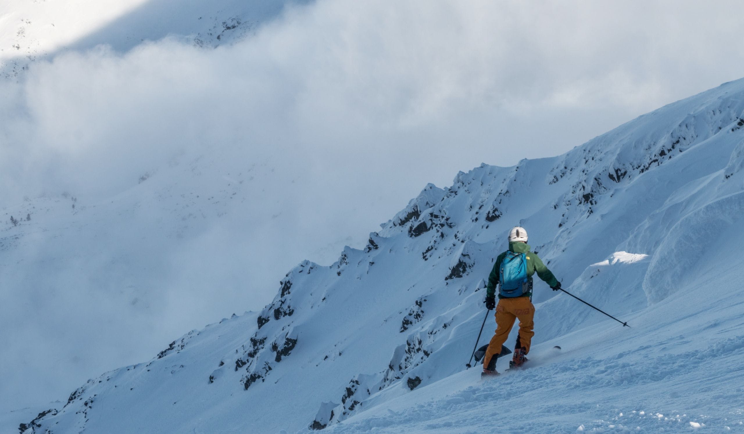 2560x1494 Download Ski Mountain Snow Slope Wallpaper ·