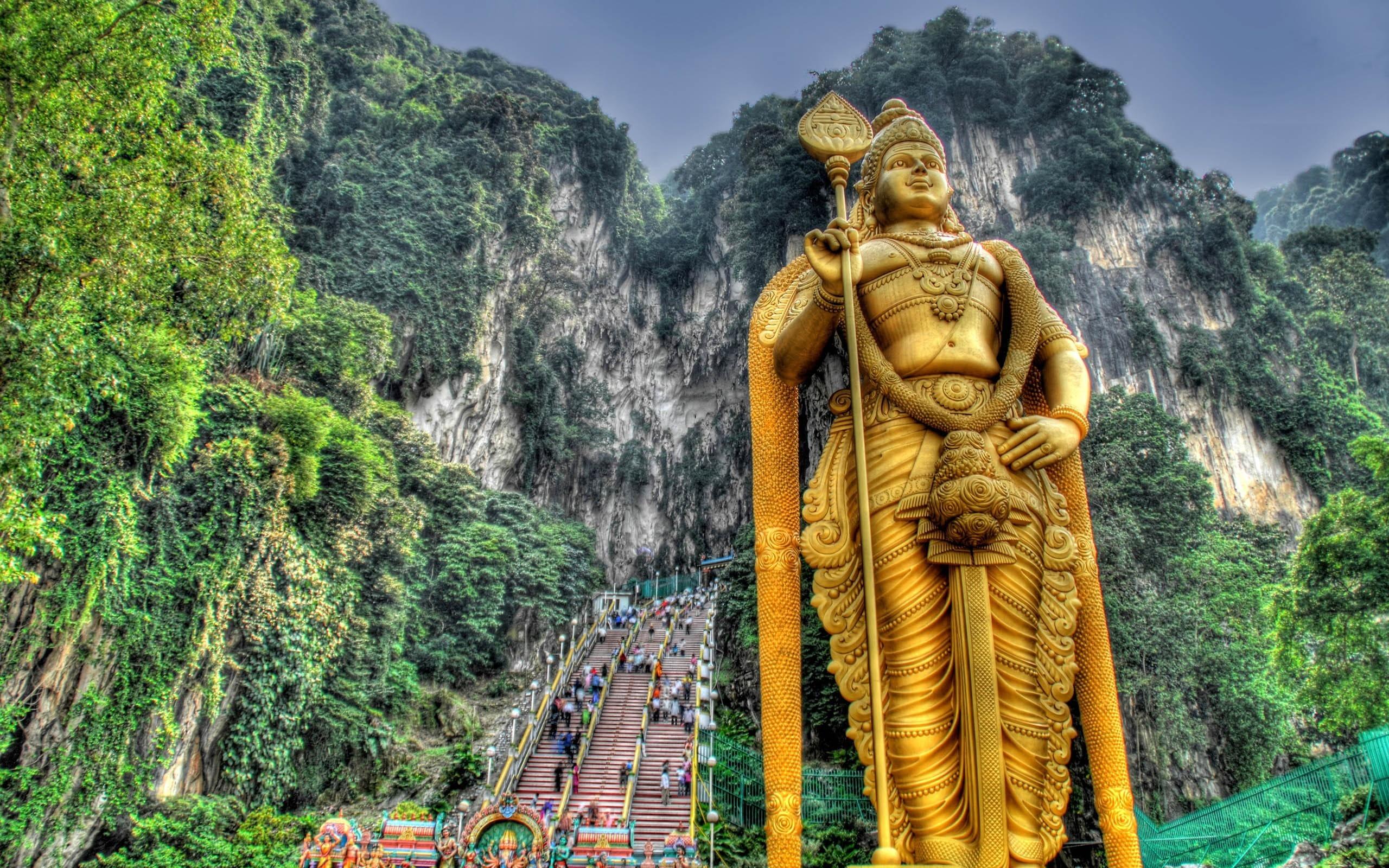 2560x1600 Batu Caves Wallpaper