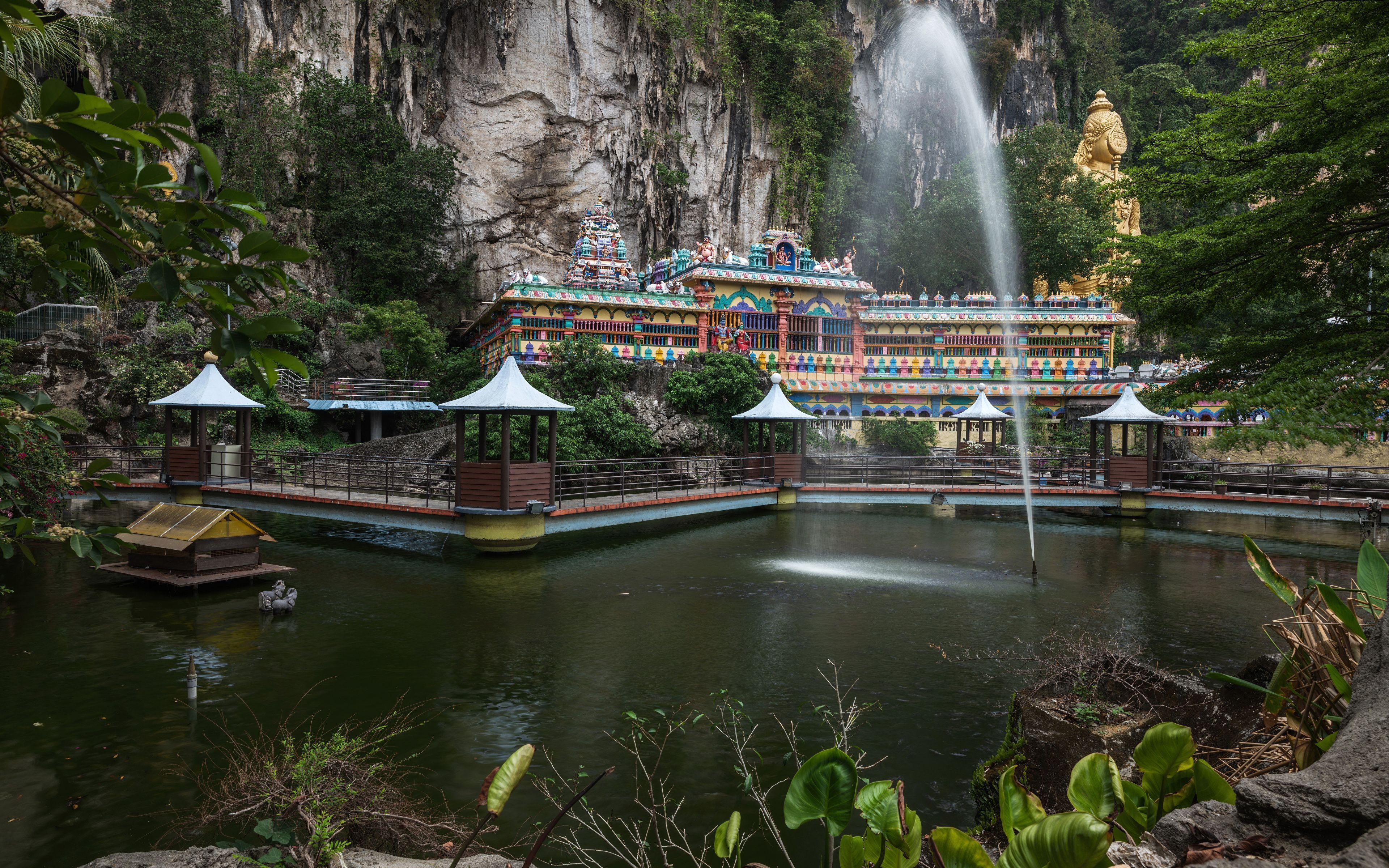 3840x2400 Malaysia Batu Caves Nature Pond 3840x2400