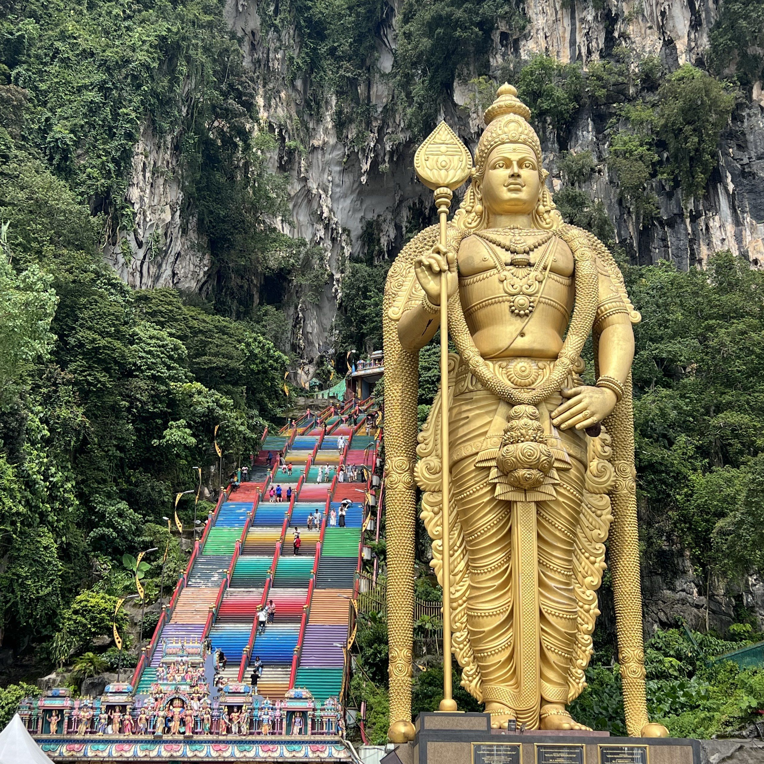 2532x2532 Colourful Batu Caves, Malaysia. Trip
