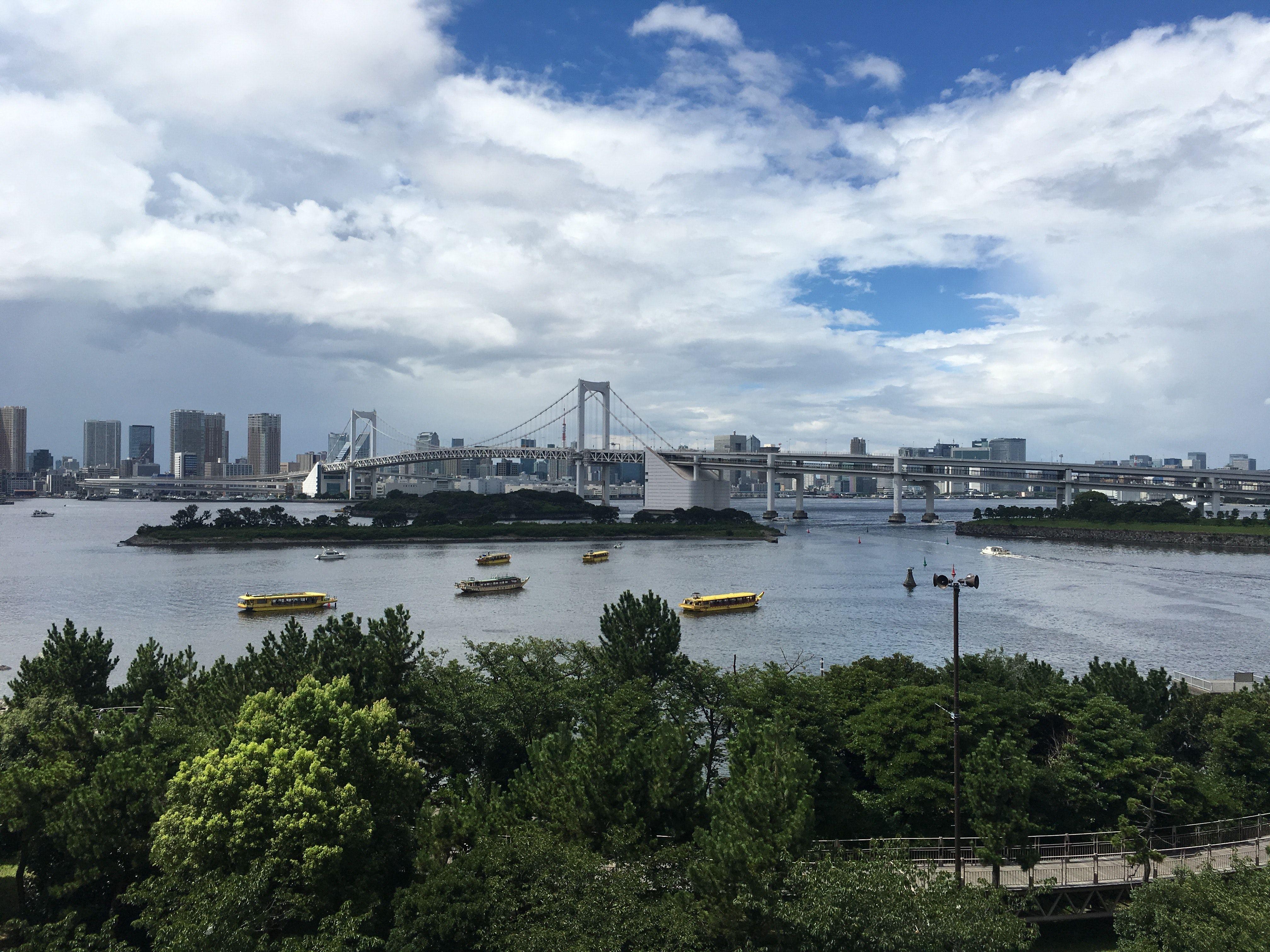 4032x3024 Free of japan, odaiba, rainbow bridge