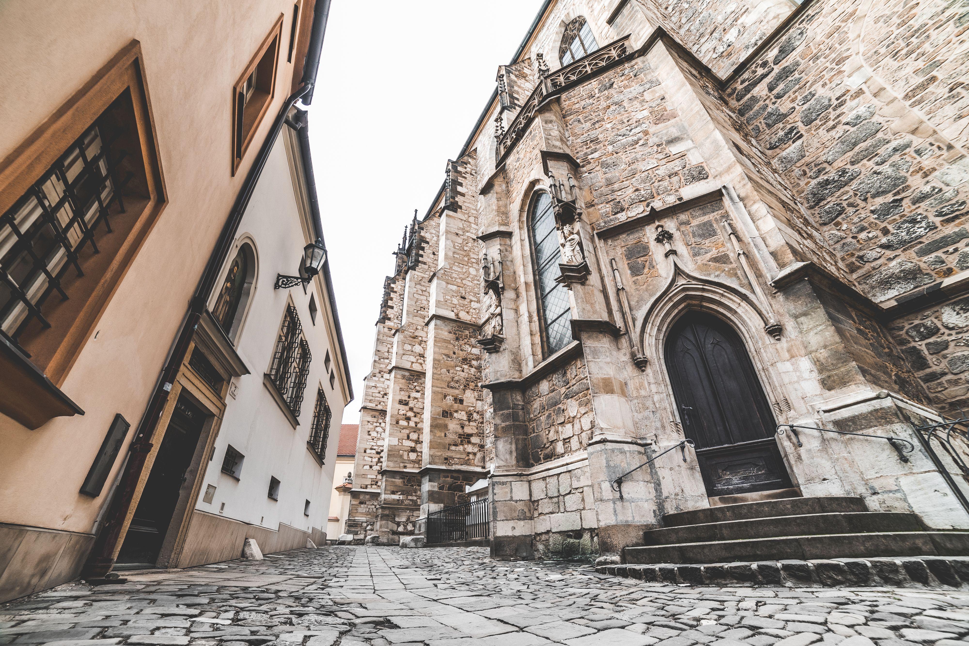 4000x2667 Cathedral of St. Peter and Paul in Brno, Czech Republic Free