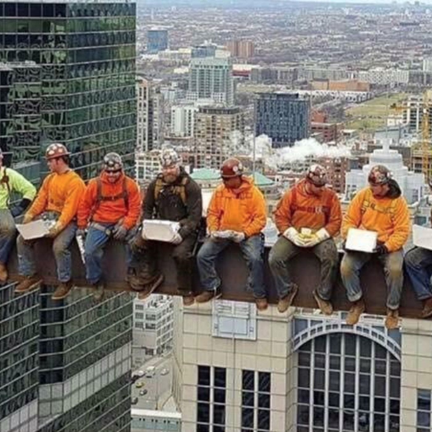 1400x1400 Chicago iron workers recreate 'Lunch