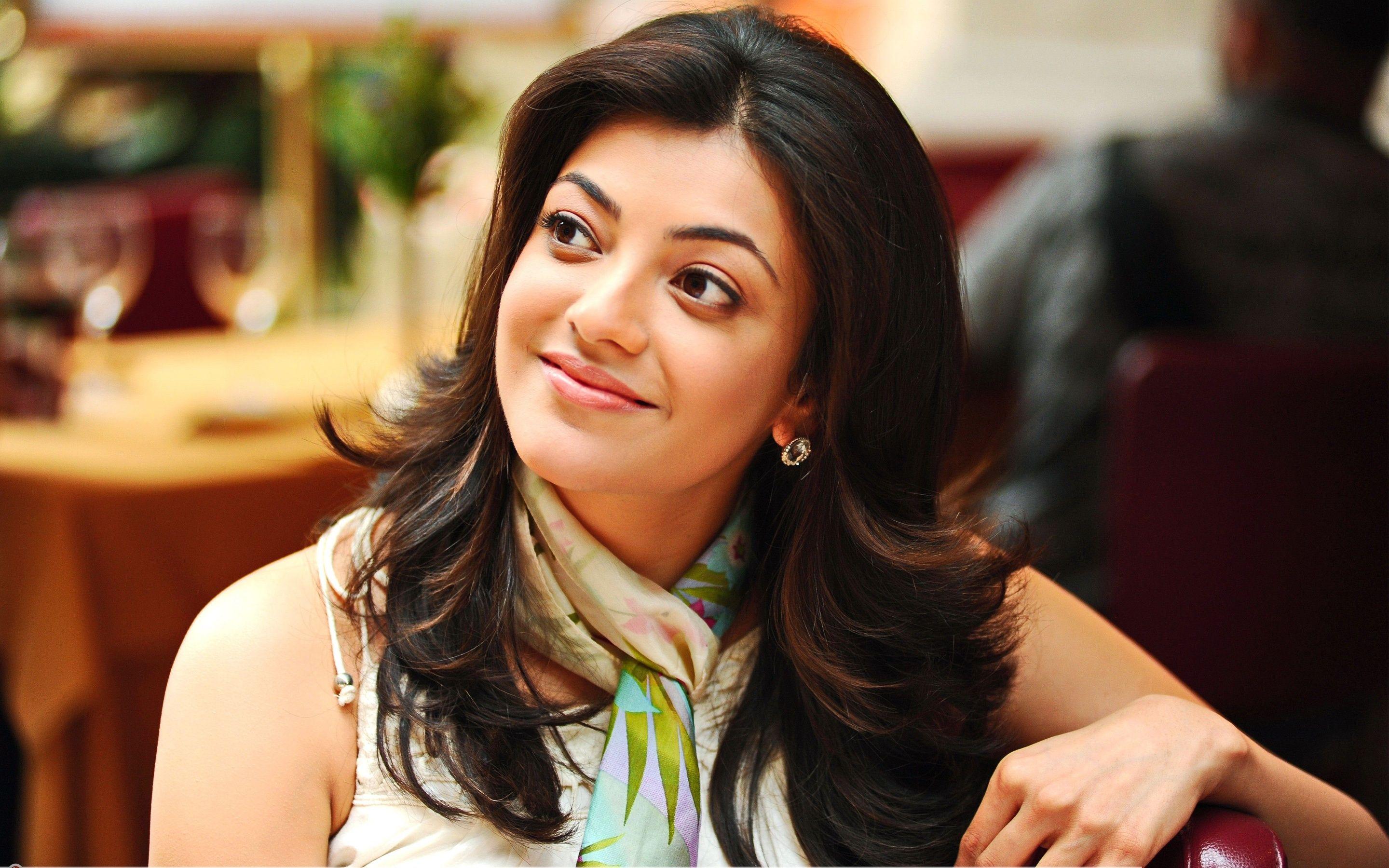 2880x1800 Kajal Agarwal 2013 Wallpaper in jpg format for free download
