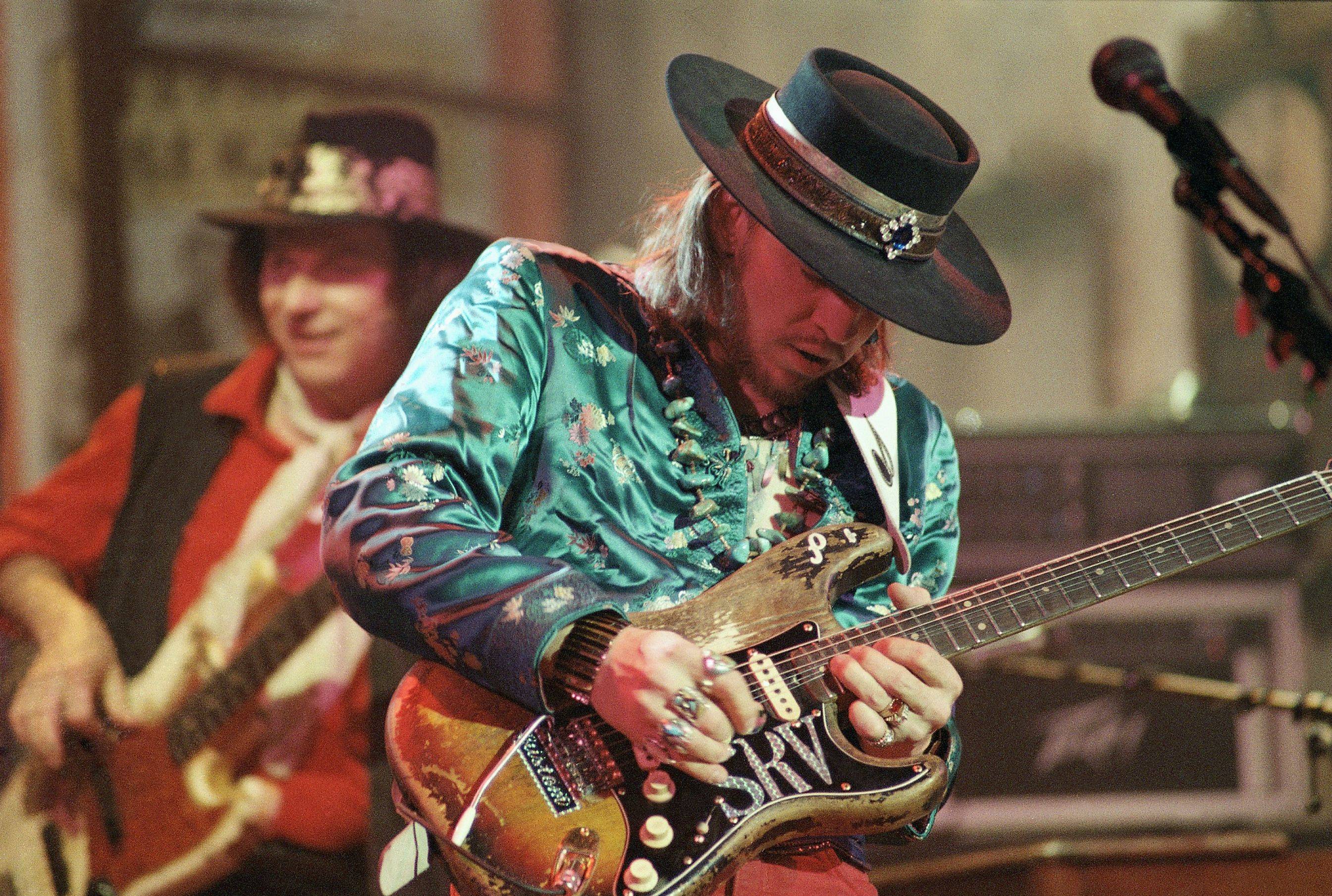 2689x1810 Stevie Ray Vaughan Wallpaper