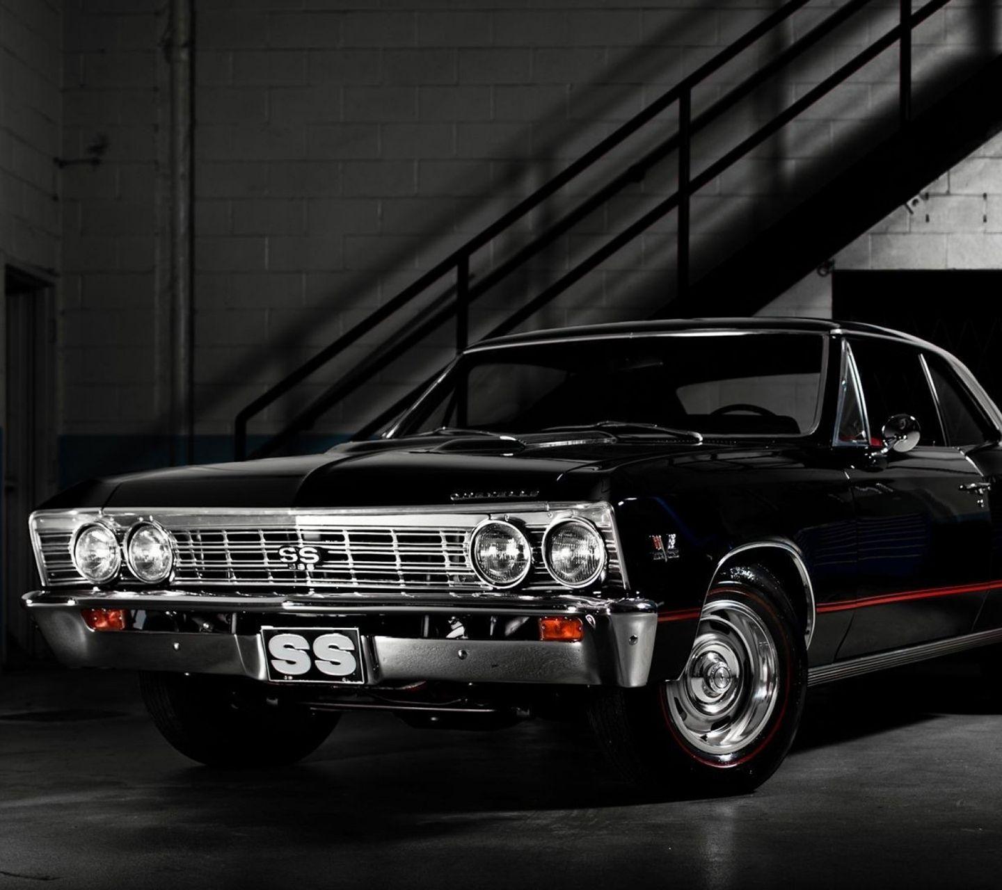 1440x1280 Black Classic Cars Wallpaper