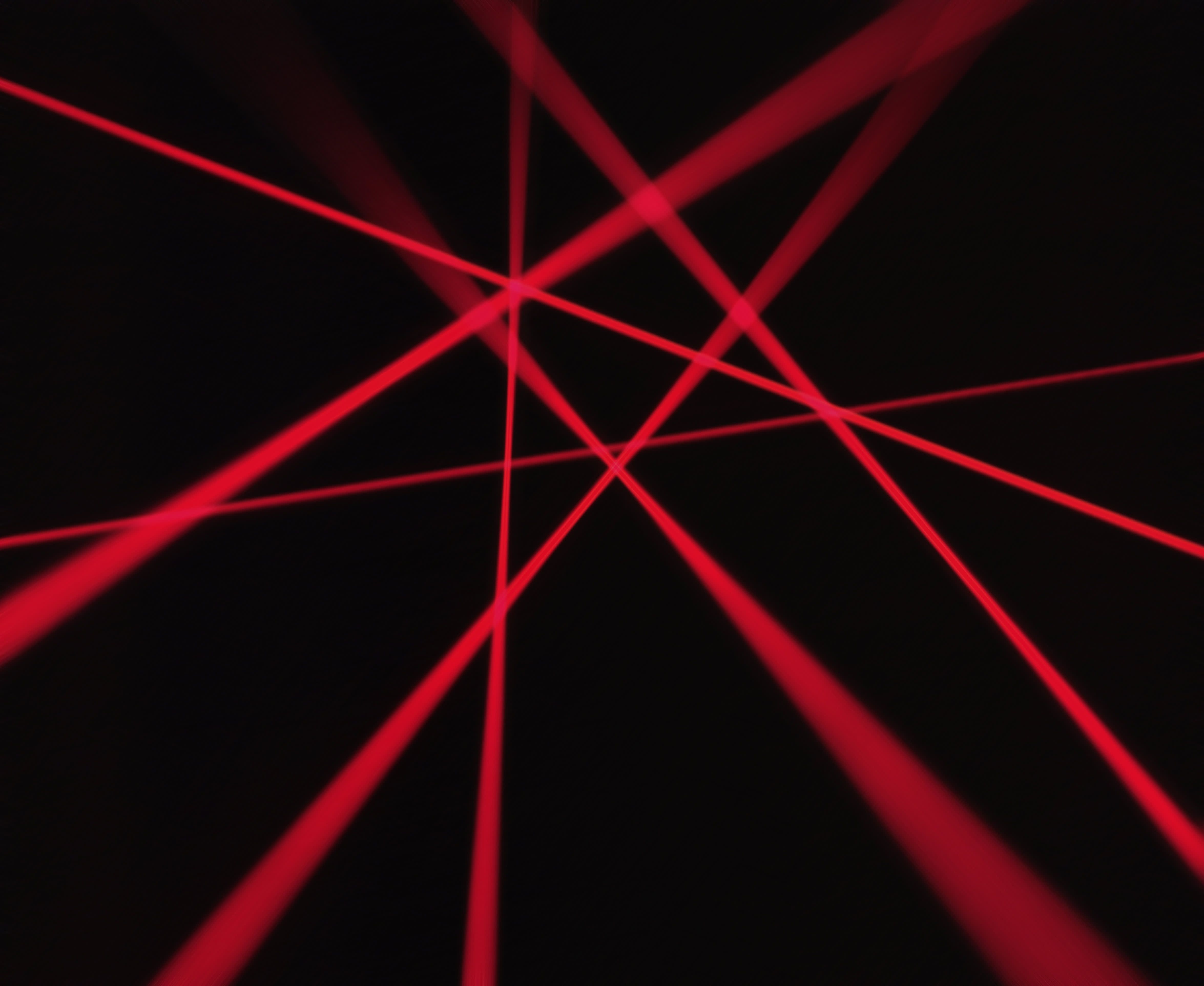 4700x3850 UK To Develop Electric Powered Lasers