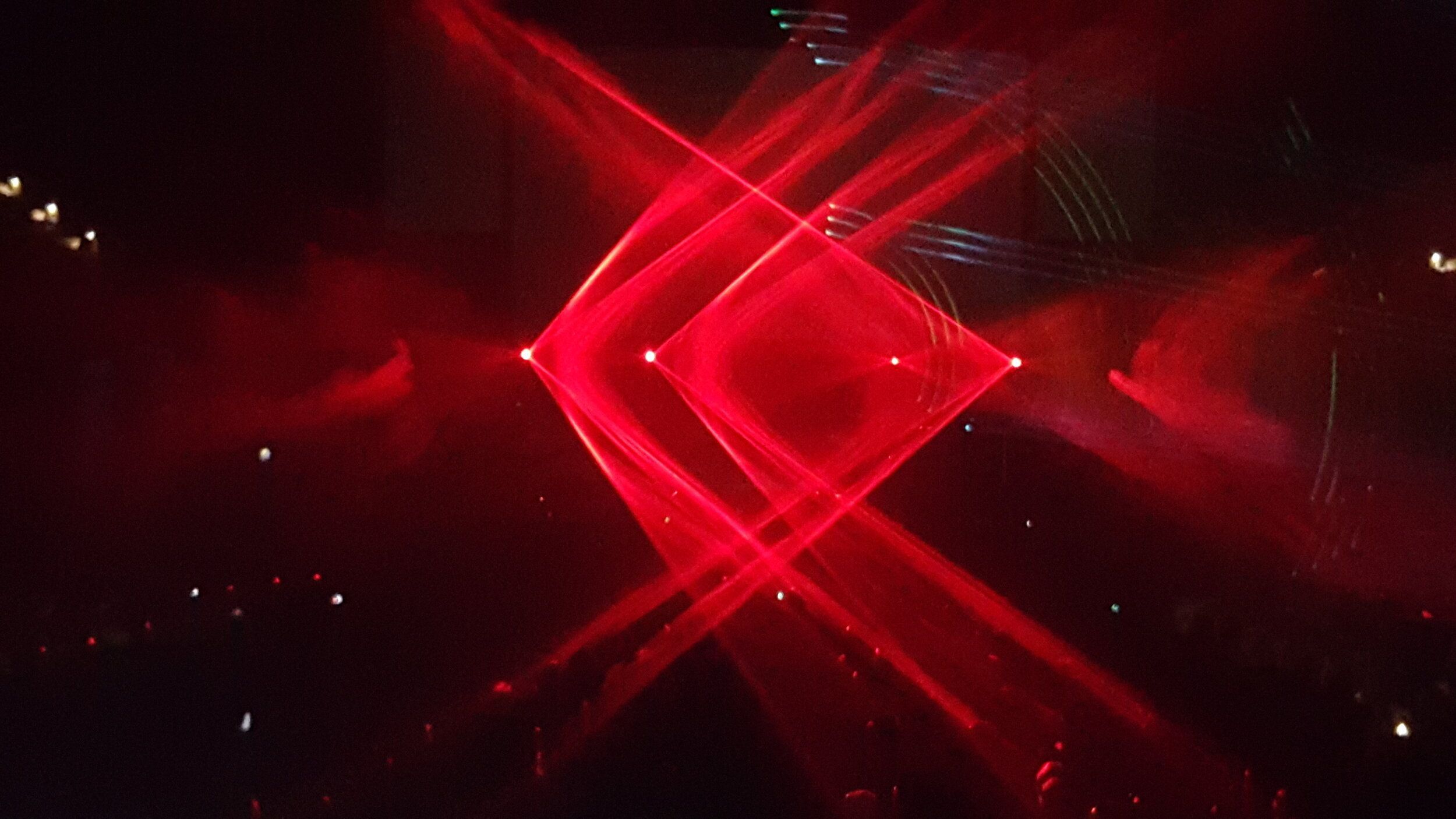 2500x1406 Up to Y2k: History of Lasers
