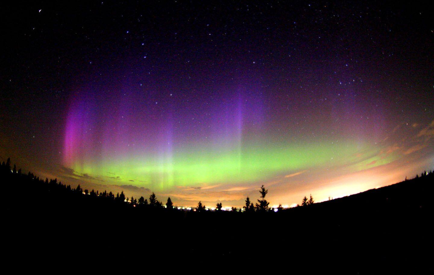 1440x912 Desktop Wallpaper: Northern lights