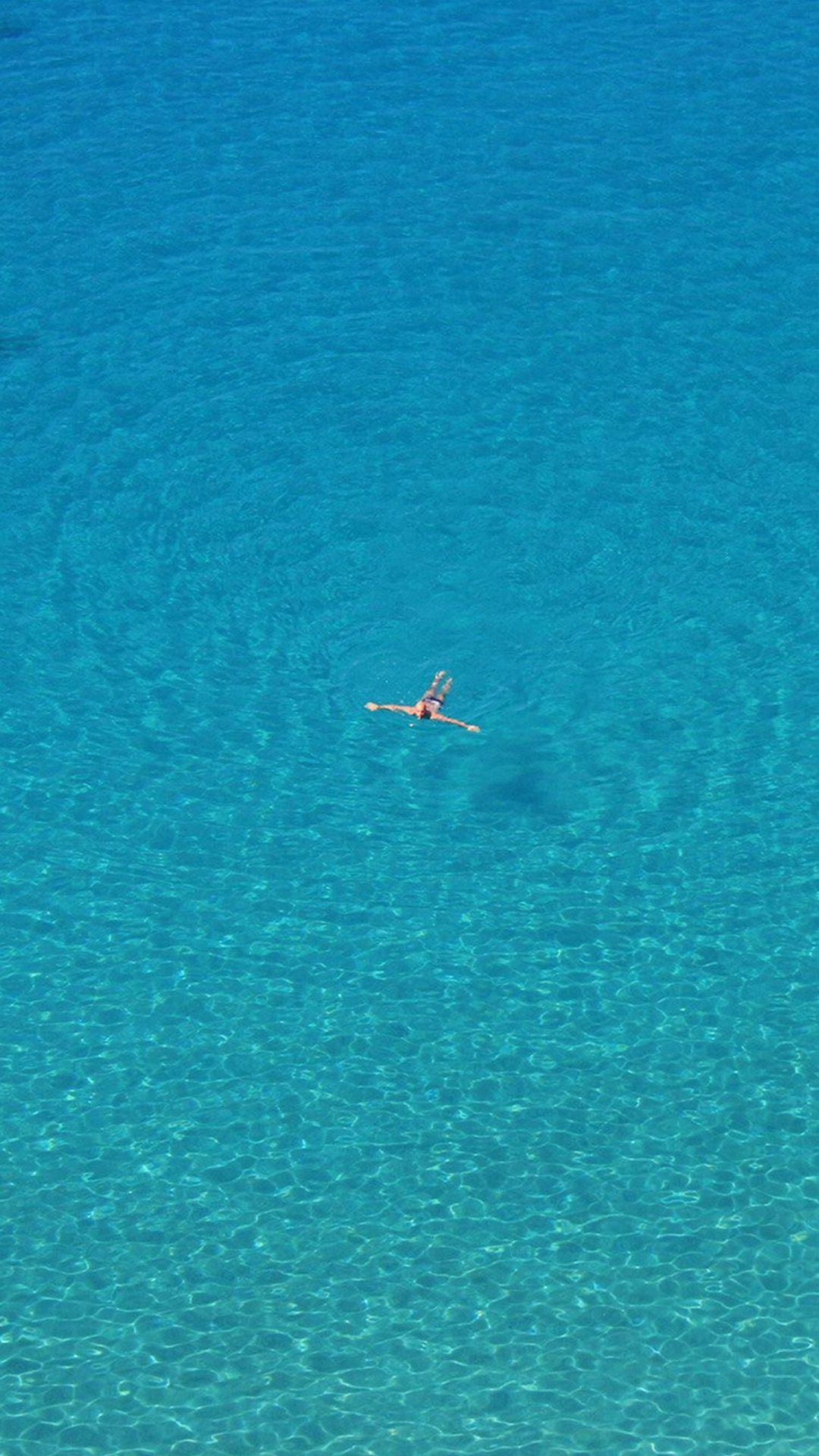 1080x1920 Ocean Sea Blue Swim Vacation Đơn giản Hình nền iPhone 8 Miễn phí