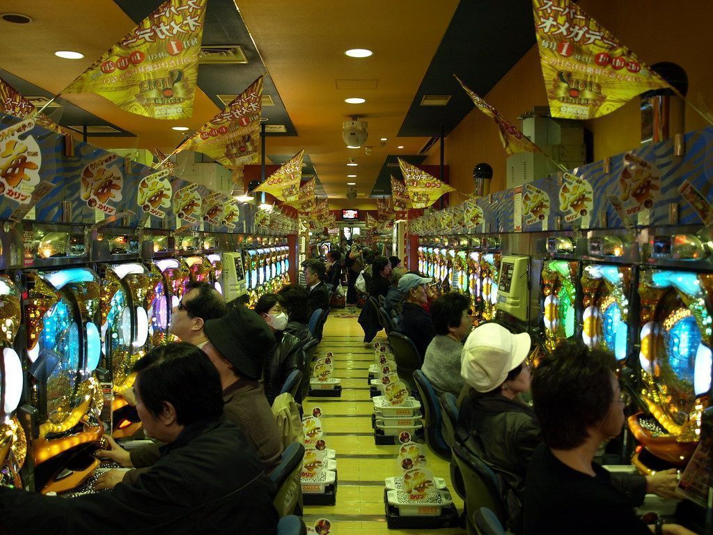 1024x768 Pachinko. Kyoto, Japan. Javier