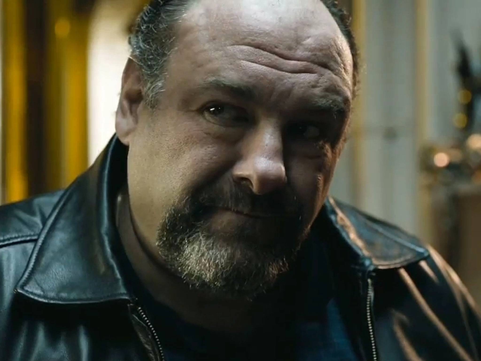 2048x1536 Watch James Gandolfini in trailer