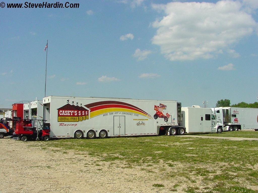 1024x768 World of Outlaws at Eldora Speedway