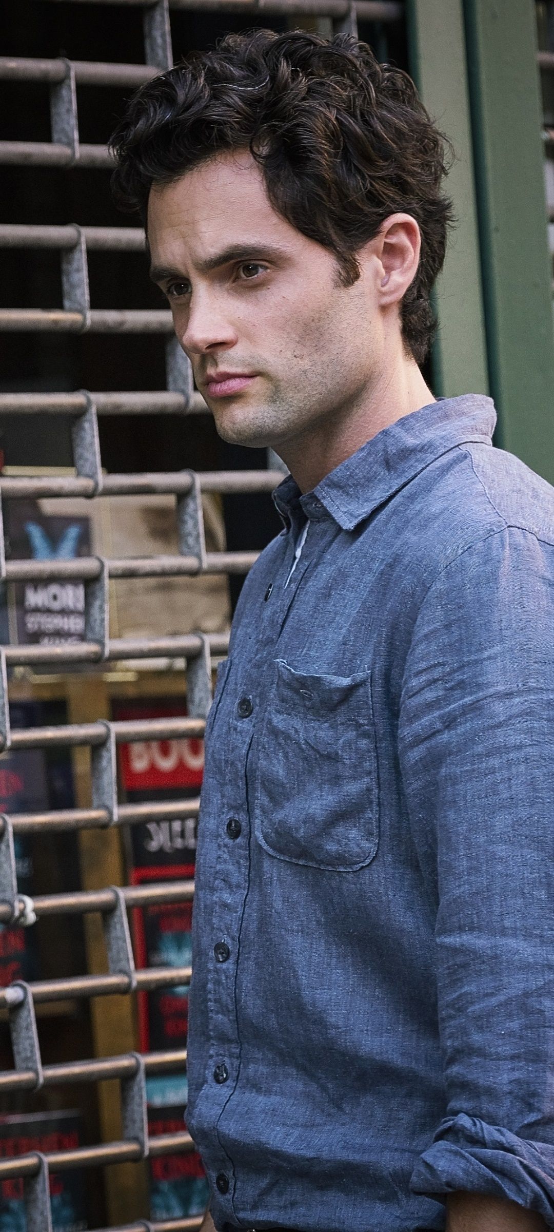1080x2400 Penn Badgley, 1080x2400 Phone HD Wallpaper