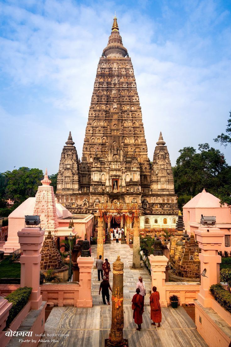 735x1105 Bodh Gaya Wallpaper