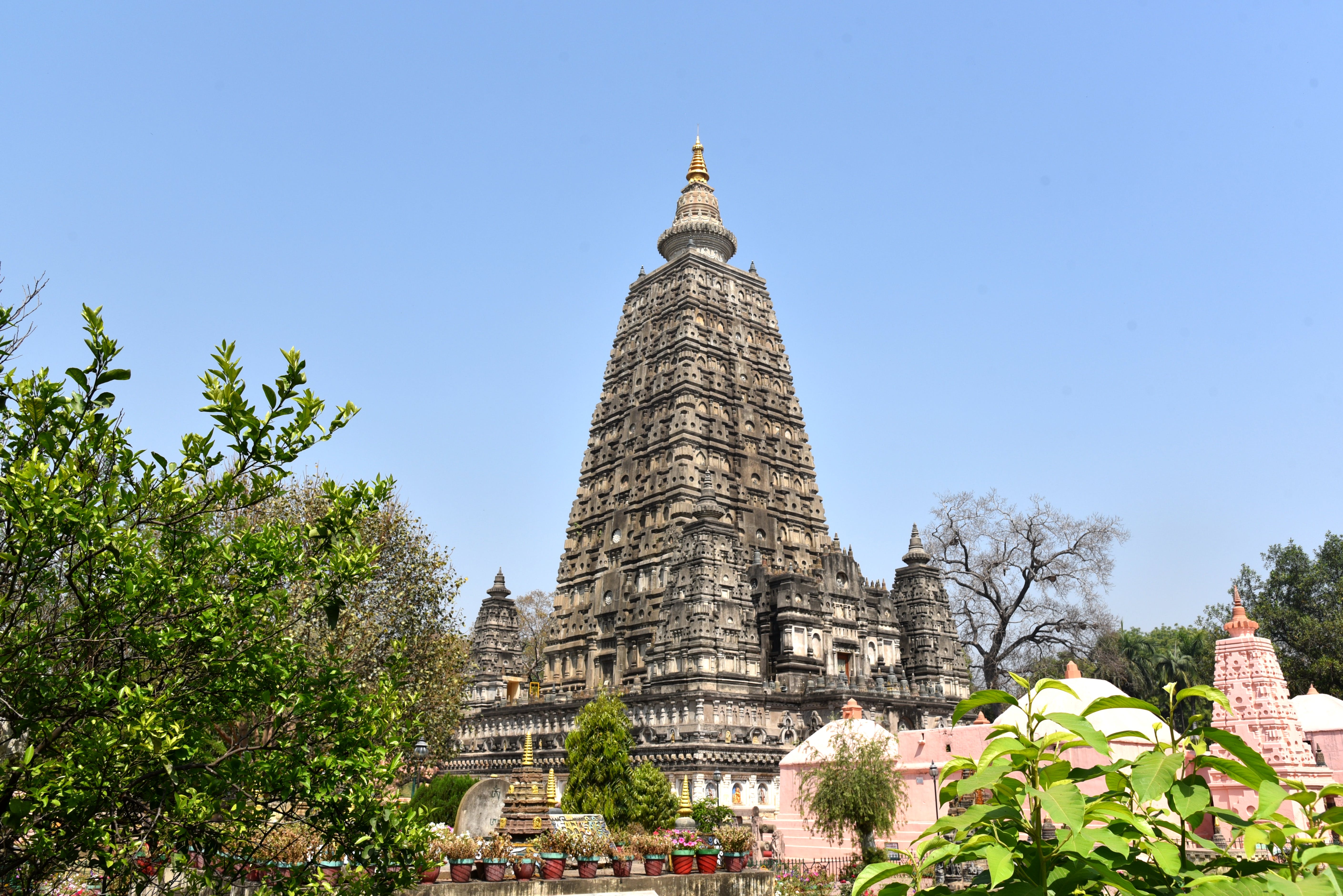 5638x3763 Mahabodhi Temple in Bodh Gaya, India