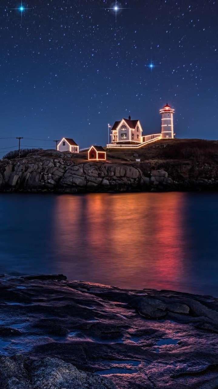 719x1279 Iceland Coast House Night Lights iPhone Wallpaper