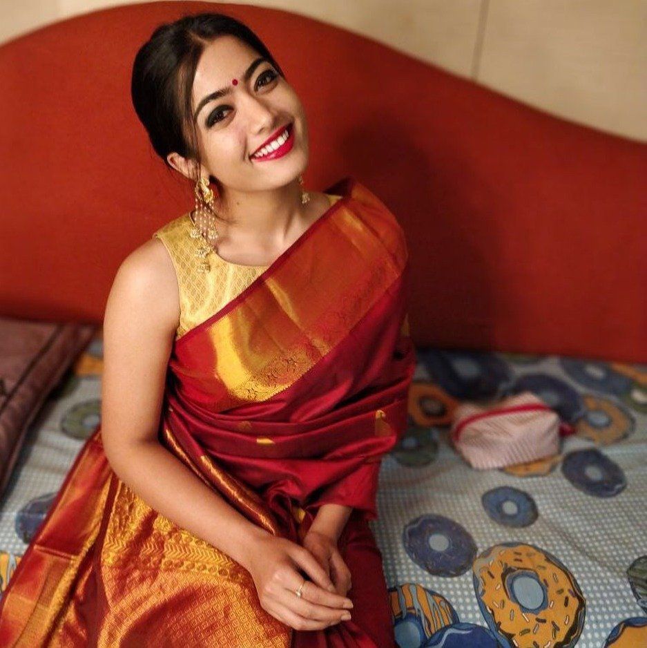 937x938 Rashmika Mandanna's saree looks