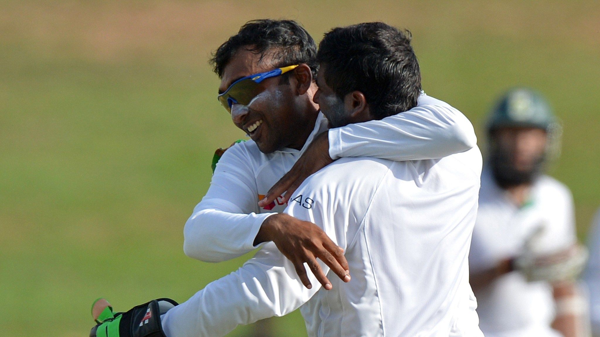2048x1152 Mahela Jayawardene lays foundation