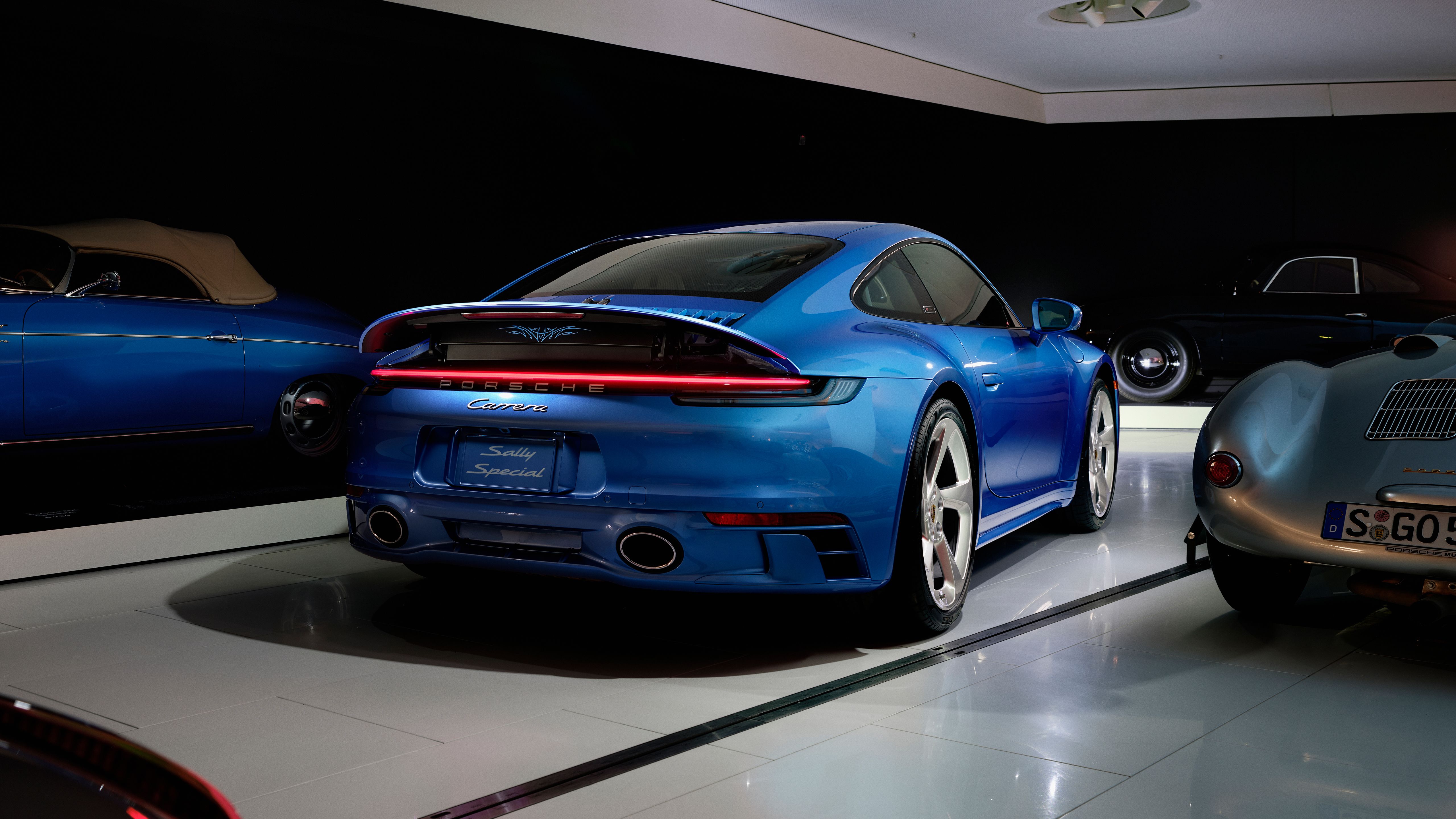 5120x2880 Porsche 911 Carrera GTS Sally Special