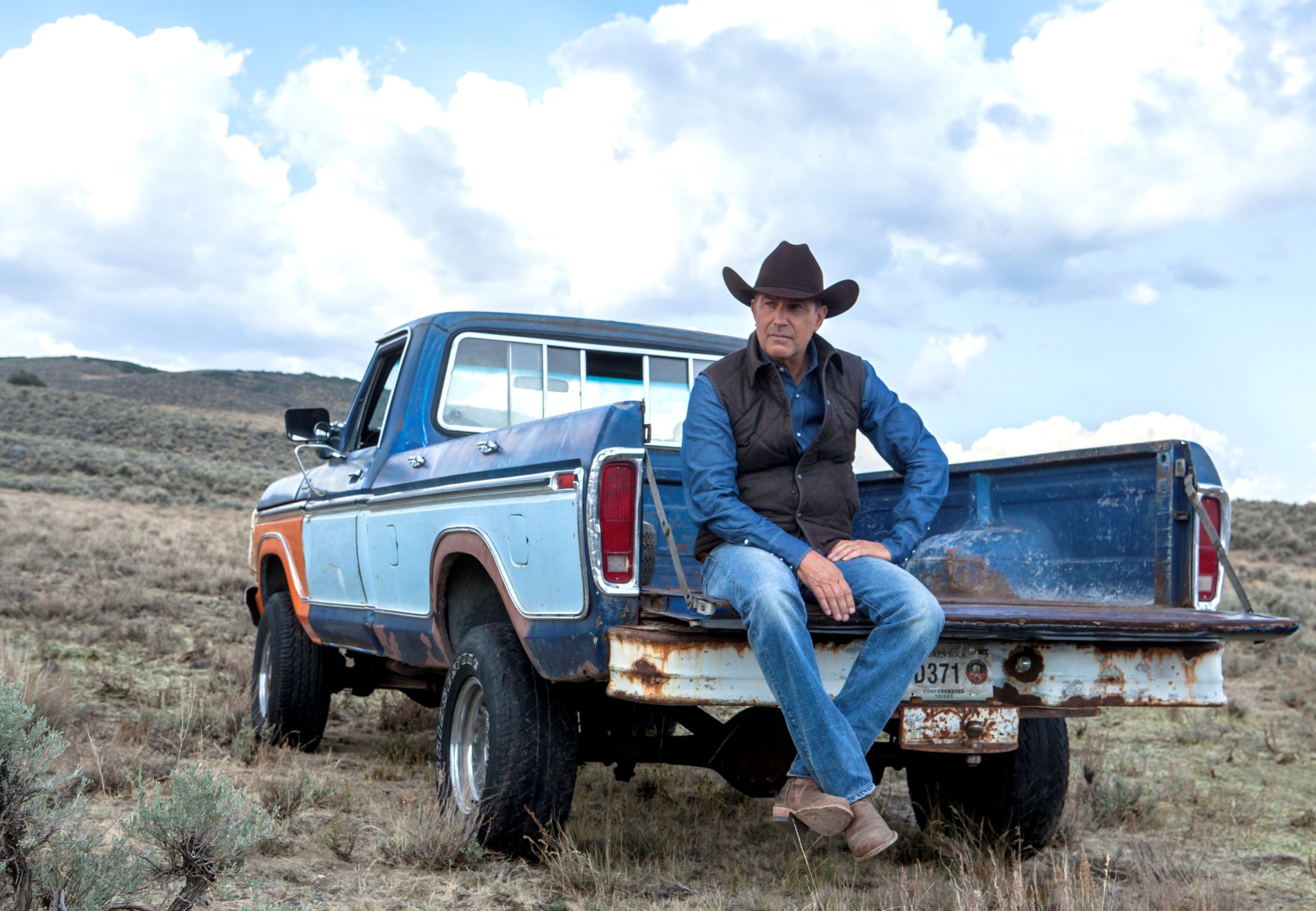2560x1773 TV Show Yellowstone HD Wallpaper