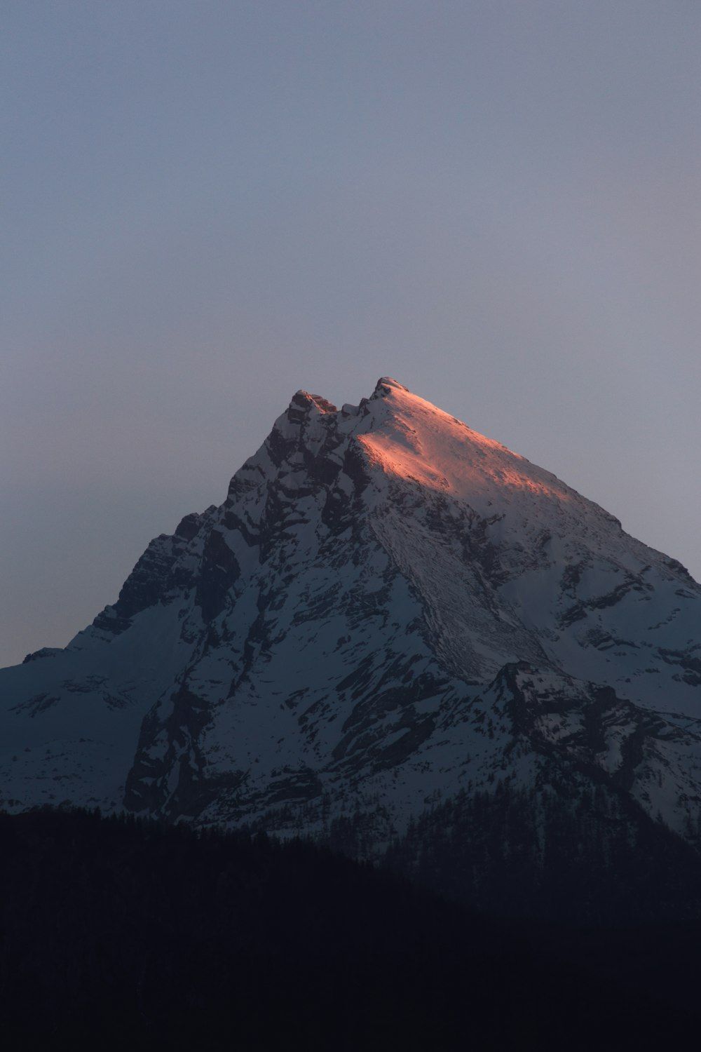 1000x1500 Mountain alps under golden hour photo