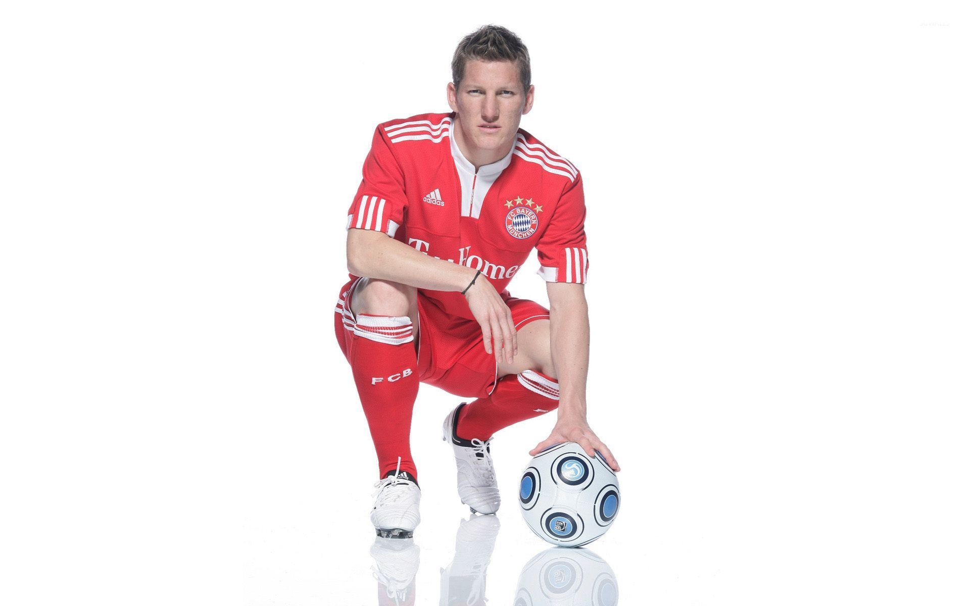 1920x1200 Bastian Schweinsteiger from Bayern Munchen wallpaper wallpaper