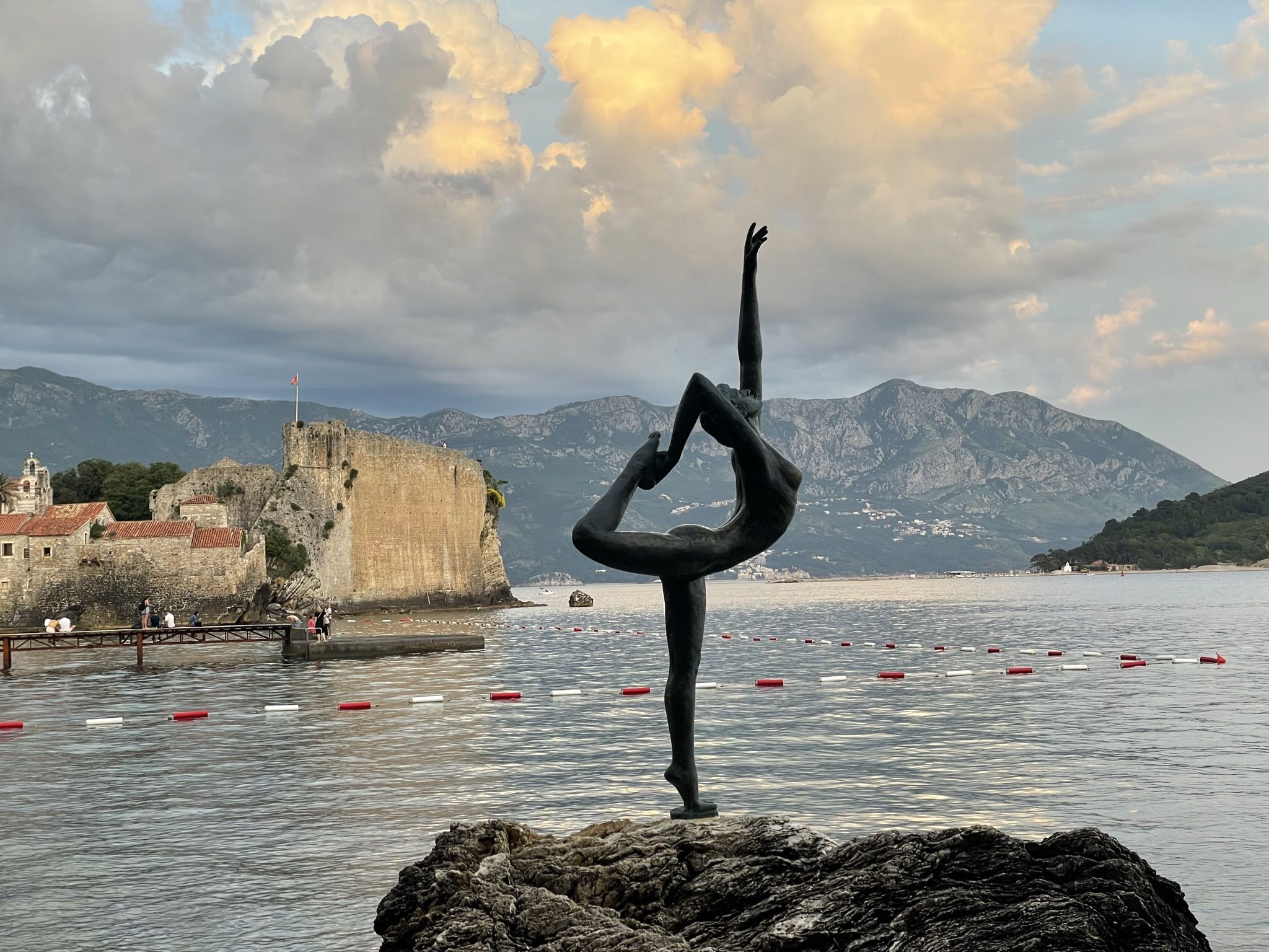 2048x1536 things to do on the Montenegrin coast