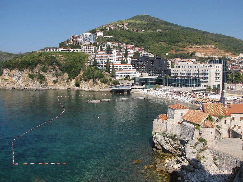 1024x768 Budva. Старый и Новый город