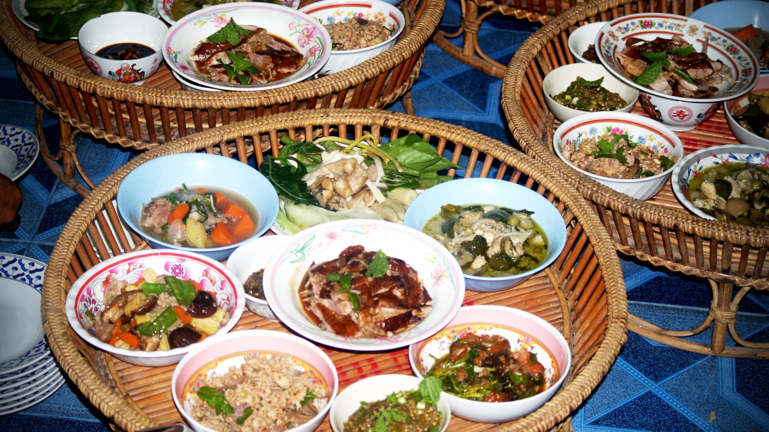 2560x1440 Holiday Food Ideas from Thai Cuisine