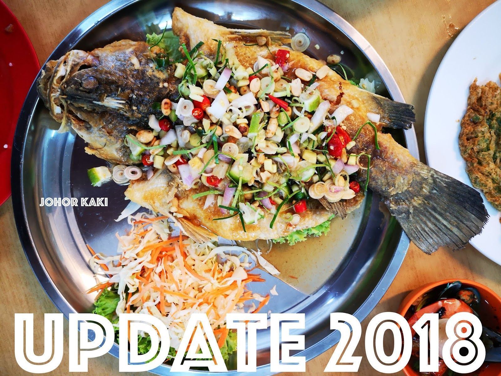 1600x1200 Pachem Thai Food · Authentic Taste