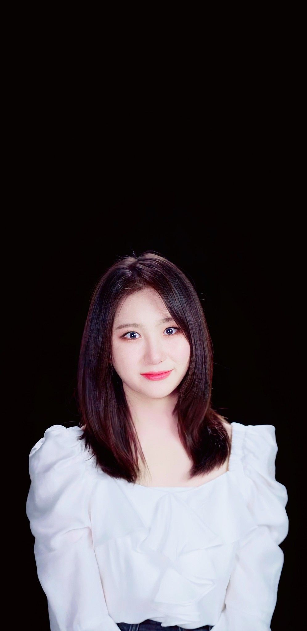 996x2048 Lee Chaeyeon Wallpaper Lockscreen